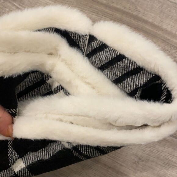 NEW in package Ashland tree skirt - Picture 5 of 6